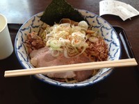 「油そば」@兎に角 another leafの写真