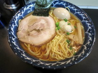 「味玉ラーメン（大盛）」@ラーメン専門 くぼ田の写真