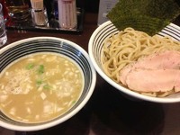 「鶏つけ麺 （塩） 780円　中盛無料」@鶏々 TORIDORIの写真