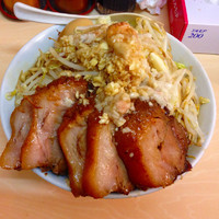 「ラーメン＋大盛り＋豚増し＋味玉」@自家製ラーメン 大者の写真