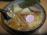 「わんたんめん大盛（７８０円）」@いつみ屋の写真