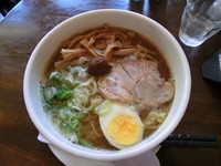 「山形ラーメン（￥800）」@Pour cafeの写真