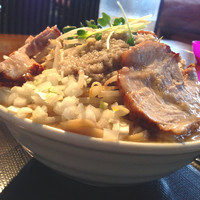 「超濃厚煮干中華そば+大盛+チャーシュー増し」@つけ麺 らーめん 研究所の写真