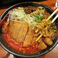 「【限定祭り】担々麺（赤）+パーコー　1,100円」@ラーメン ドラ猫の写真