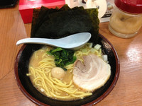 「濃厚とんこつ醤油ラーメン（オープン価格＋のり増し（5枚））」@新とんこつ大学 錦糸町キャンパスの写真