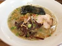 「鶏白湯ら〜めん （750円）」@麺処 雄の写真