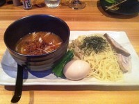 「ピリ辛みそつけ麺」@月の写真