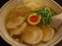 「塩チャーシューメン(950円)」@超純水採麺 天国屋の写真