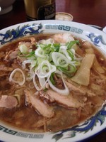 「豚とろラーメン」@味覚亭の写真