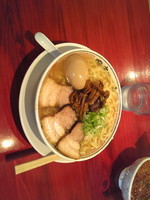 「肉そば+味玉」@田中そば店の写真