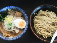 「つけ麺(中盛、アブラ多め)+チャーシュー1枚」@麺屋 龍王の写真