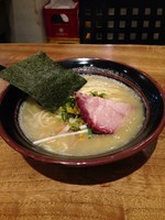 「とんこつ(細麺)」@ラーメンショップ 龍王の写真