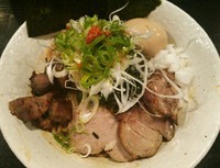 「ABURASSO（並）＋特製トッピング」@BASSO ドリルマンの写真