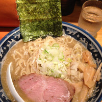 「塩らーめん 特盛 ¥850」@○心厨房の写真