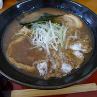 「かす（中華）そば　880円」@中華そば くりの木 伊奈店の写真