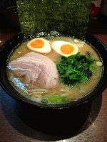 「ラーメン + 味付け玉子」@金八家の写真