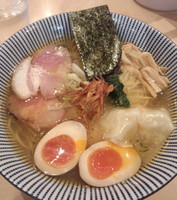 「特製塩そば」@饗 くろ㐂の写真