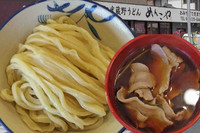 「肉汁うどん（並）700円」@武蔵野うどん めんこやの写真