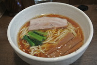 「らーめん（醤油）（７５０円）」@らーめん 美学屋の写真