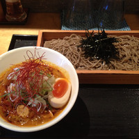 「カレーつけ蕎麦大盛り830円」@つけ蕎麦 安土 高田馬場本店の写真
