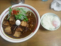「キーマ風ぶっかけカレー（角肉入り）＋徳用セットごはん」@MENYA 食い味の道有楽の写真