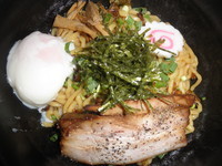 「油そば+温玉 「600円+100円」」@油そば専門店 油濱 白岡店の写真