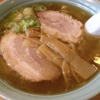 「醤油らーめん」@榮ラーメンの写真
