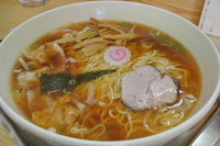 「ワンタン麺（８５０円）＋葱（１００円）」@一ノ割大勝軒の写真