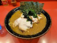 「中盛チャーシュー麺910円　全部普通」@家系総本山 ラーメン吉村家の写真