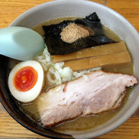 「醤油ラーメン(小盛り)600円」@双喜の写真