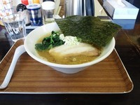 「豚骨醤油」@ICHIROKU めん@Barの写真