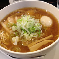 「香そば  醤油ラーメン全部のせ。」@徳川町 如水 本店の写真