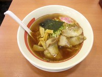 「極旨醤油らーめん」@幸楽苑 秋葉原店の写真