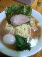 「らーめん味玉大９５０円麺かため」@横浜ラーメン 武蔵家 大井町店の写真