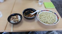 「ランチ もりそば(大)+チャーシュー丼 900円」@千葉大勝軒の写真