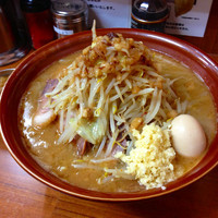 「豚増しラーメン＋味玉＋麺ちょい増し」@ラーメンの店 どでん 北浦和店の写真