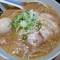 「味噌チャーシュー（煮玉子トッピング）」@大島の写真