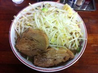 「豚入りラーメン」@ラーメン 龍郎の写真