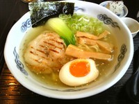 「龍ひげ塩らぁめん (ホタテ貝柱油)」@龍のひげの写真