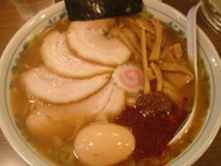 「チャーシュー麺（大）＋辛味＋味玉」@大勝軒 十五夜 新宿御苑店の写真