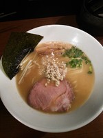 「濃厚鶏拉麺」@自家製麺 麺処 東行の写真