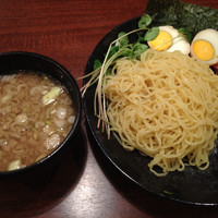 「つけ麺+焼きギョウザ」@らーめん じゃん腹の写真