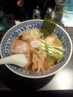 「鶏旨味らーめん」@麺屋 ほたるの写真