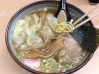 「ワンタン麺」@いつみ屋の写真
