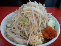 「ラーメン（ヤサイ、ニンニク、辛ショウ）￥680」@用心棒Ⅱ階の写真