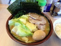「銀家スペシャル（1050円）」@横浜家系ラーメン 銀家 大和店の写真