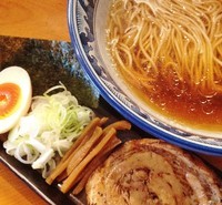 「拉珈酒亭らーめん700円端麗醤油味 限定50食」@拉珈酒亭の写真