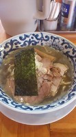 「バリ煮干しらーめん　700円　太麺」@麺処みどり 赤堀店の写真