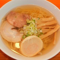 「塩ラーメン（650円）」@函館塩ラーメン 五稜郭の写真