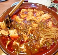 「麻婆麺(特辛)＋半ライス(690円＋100円)」@鳳蘭亭の写真